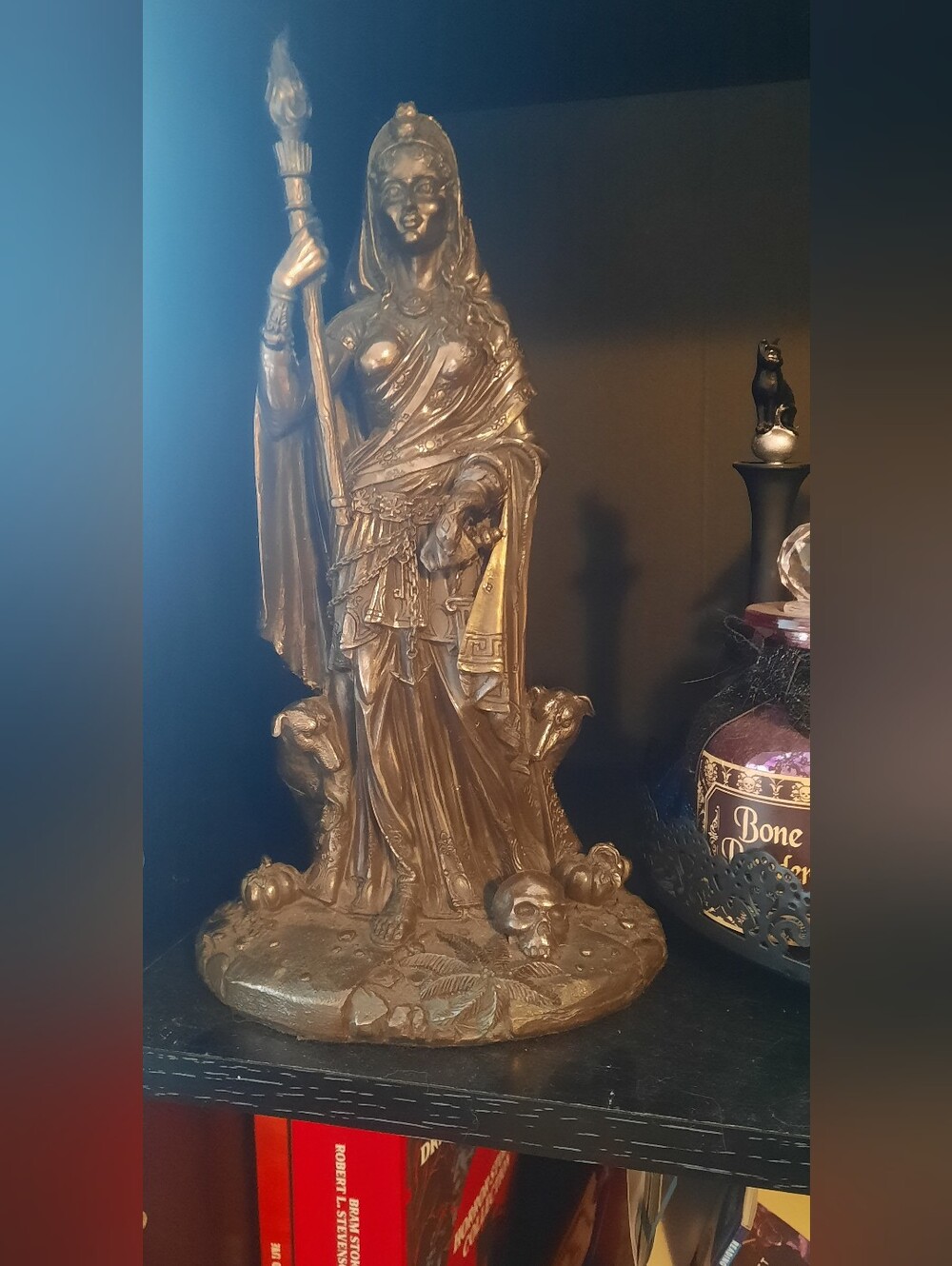 Bronze Fantasy Goddess Hekate Statue – Decorative Home Art